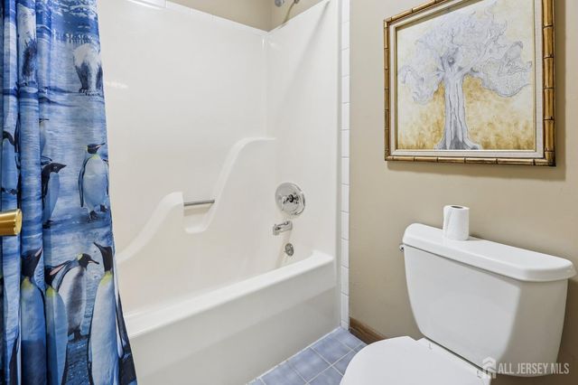 49 Morton Avenue, Monroe, NJ 08831