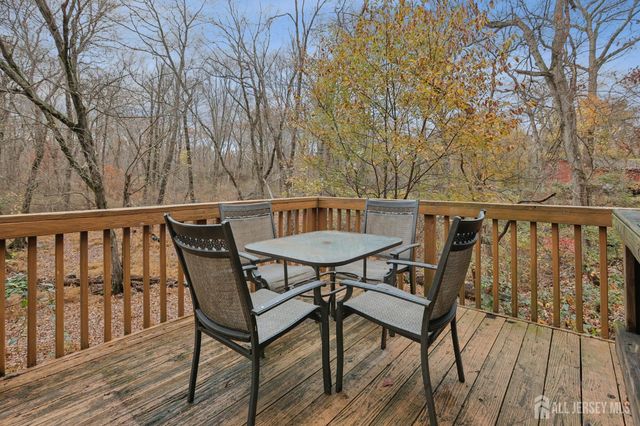 49 Morton Avenue, Monroe, NJ 08831