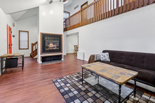 49 Morton Avenue, Monroe, NJ 08831