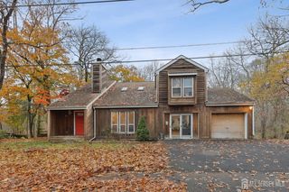 49 Morton Avenue, Monroe, NJ 08831