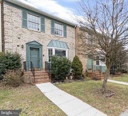 34 CHERRYWOOD CT, Cockeysville, MD 21030