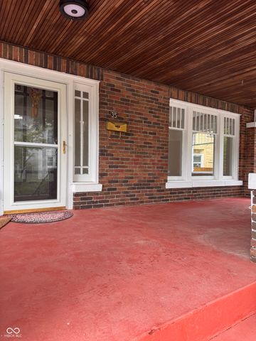 35 E King Street, Franklin, IN 46131