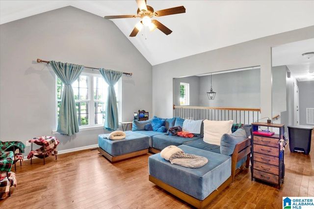 815 SKYLINE DRIVE, Warrior, AL 35180