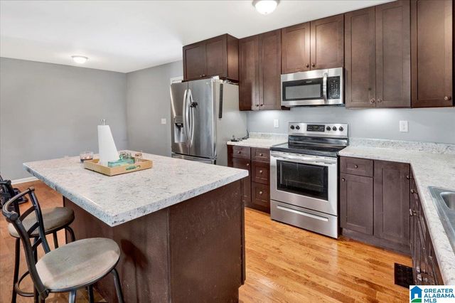 815 SKYLINE DRIVE, Warrior, AL 35180