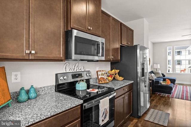 36074 COYOTE TRL, Locust Grove, VA 22508