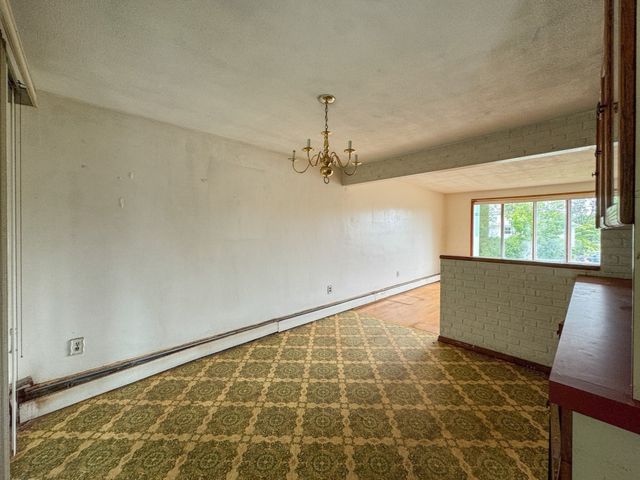 62 Carlisle St, Brockton, MA 02302
