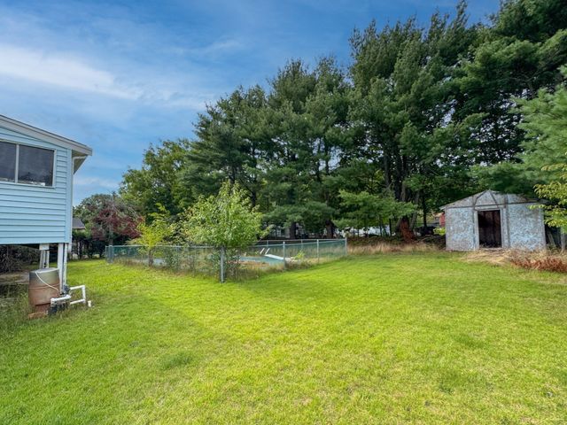 62 Carlisle St, Brockton, MA 02302