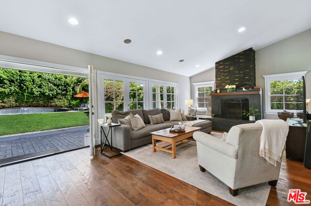 12359 Califa Street, Valley Village, CA 91607 — photo 4