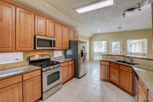 3323 Pioneer Bend Lane, Katy, TX 77450