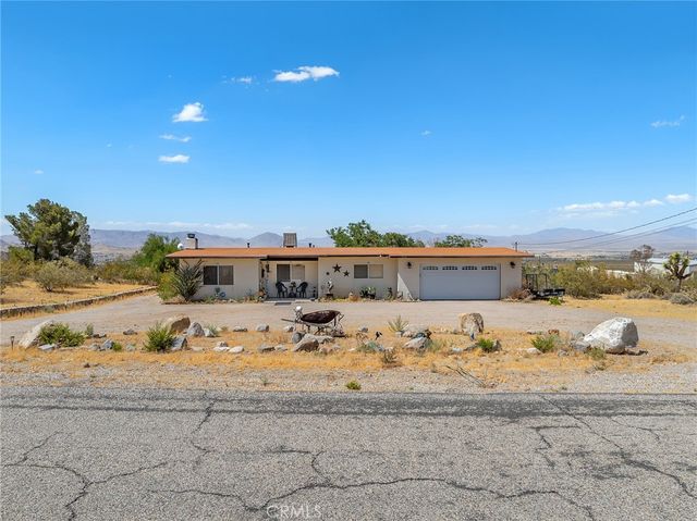 32720 Carnelian, Lucerne Valley, CA 92356