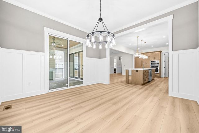 1905 N TAYLOR ST, Arlington, VA 22207