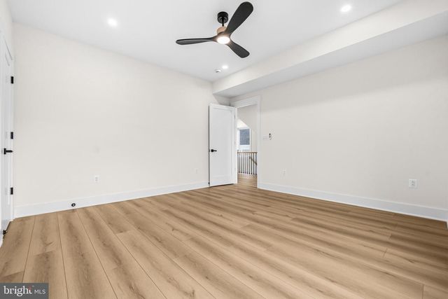 1905 N TAYLOR ST, Arlington, VA 22207