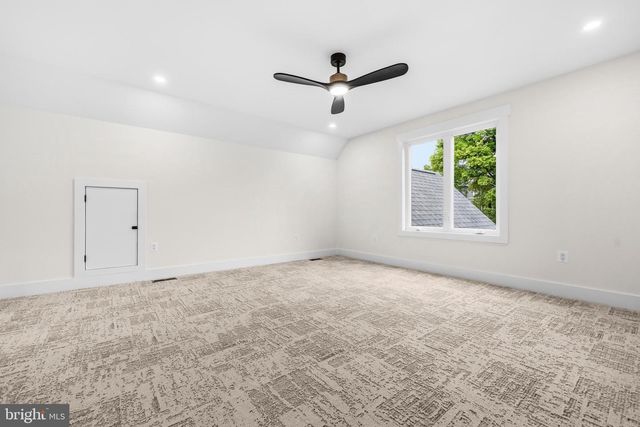 1905 N TAYLOR ST, Arlington, VA 22207