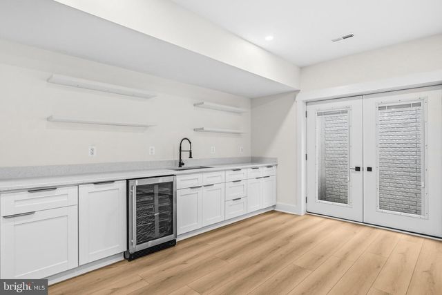 1905 N TAYLOR ST, Arlington, VA 22207