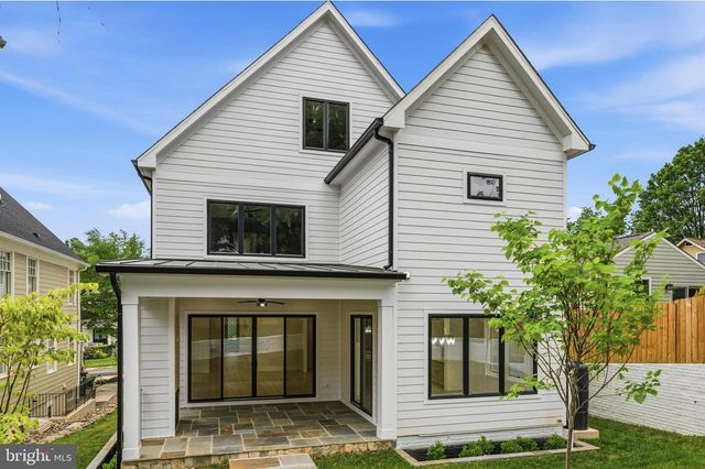 1905 N TAYLOR ST, Arlington, VA 22207
