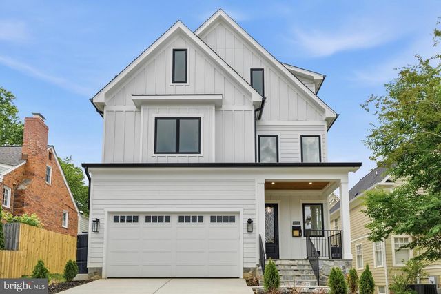 1905 N TAYLOR ST, Arlington, VA 22207