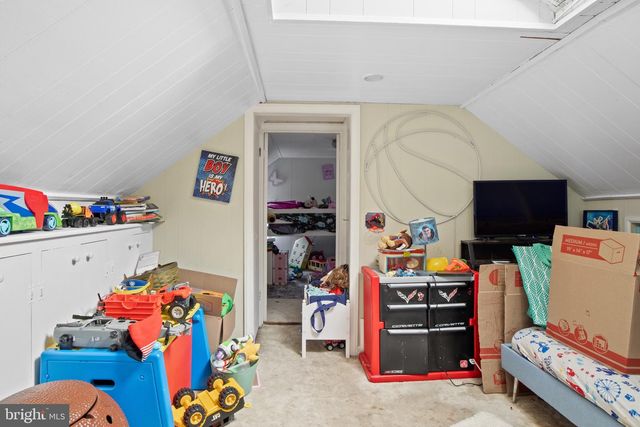 484 BROUGH RD, Abbottstown, PA 17301