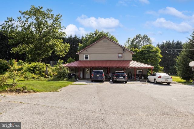484 BROUGH RD, Abbottstown, PA 17301