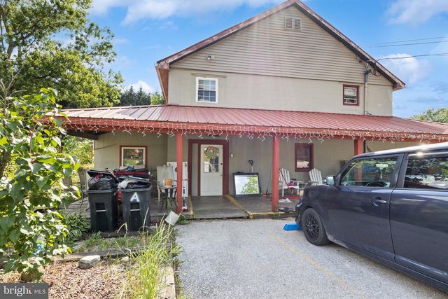 484 BROUGH RD, Abbottstown, PA 17301