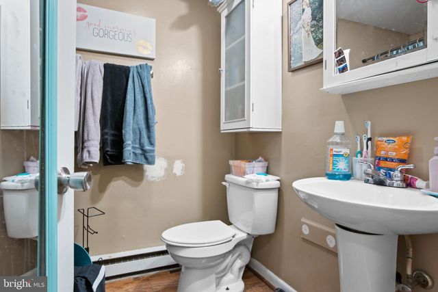 484 BROUGH RD, Abbottstown, PA 17301