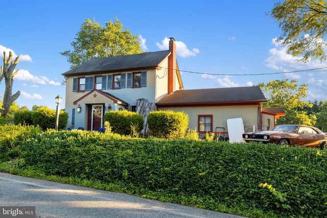 484 BROUGH RD, Abbottstown, PA 17301