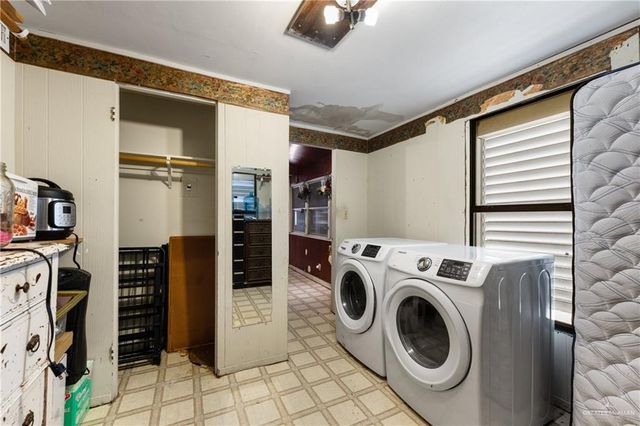 221 E Taft Street, Harlingen, TX 78550