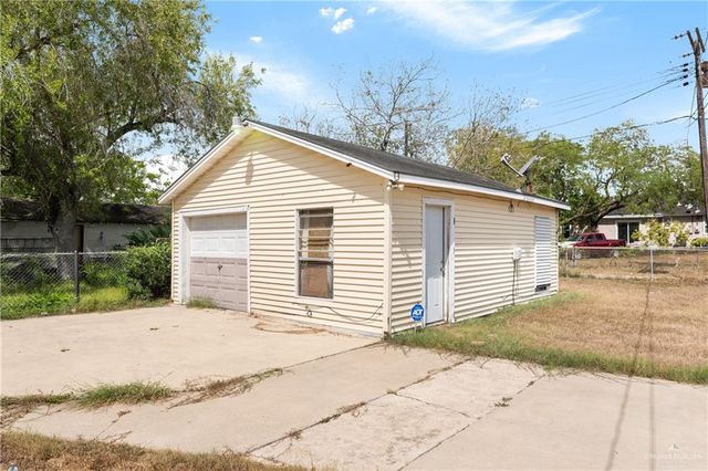 221 E Taft Street, Harlingen, TX 78550