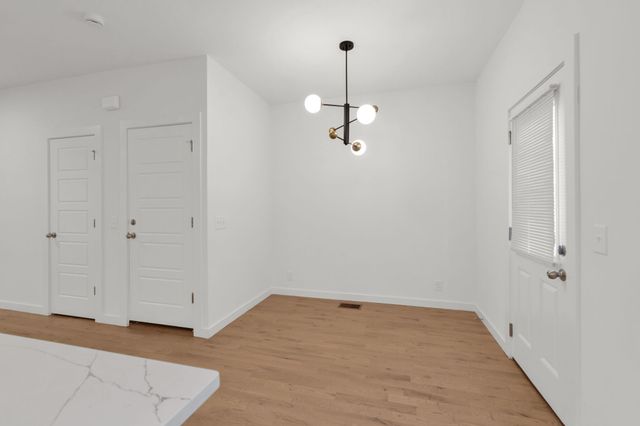 3724 Pin Hook Rd, Antioch, TN 37013