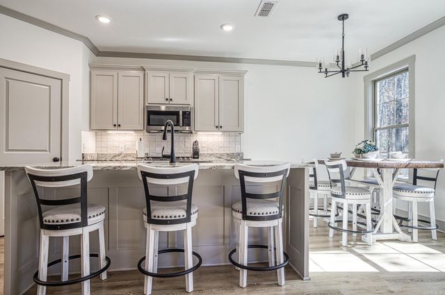 13 Estrella Circle, Hot Springs Village, AR 71909