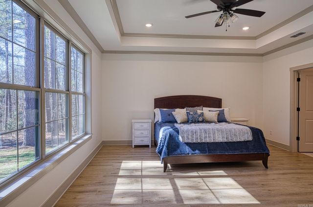 13 Estrella Circle, Hot Springs Village, AR 71909