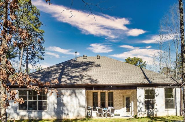 13 Estrella Circle, Hot Springs Village, AR 71909