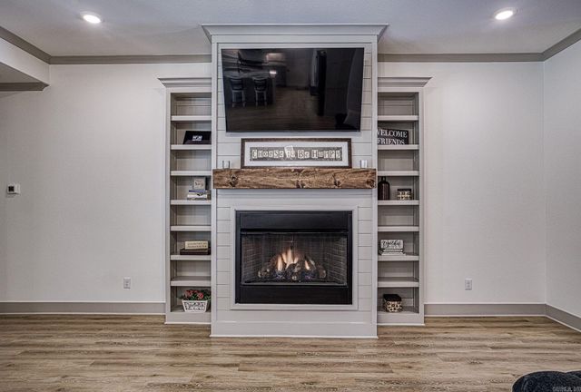 13 Estrella Circle, Hot Springs Village, AR 71909