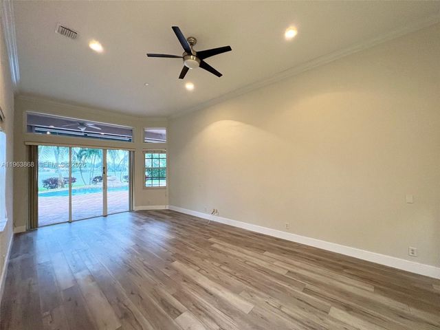 1210 Leeward Way 1210, Weston, FL 33327