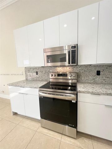 1210 Leeward Way 1210, Weston, FL 33327