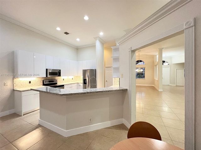 1210 Leeward Way 1210, Weston, FL 33327