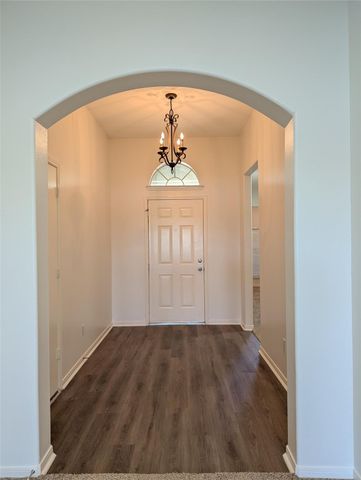 5618 Savannah Woods Lane, Rosharon, TX 77583