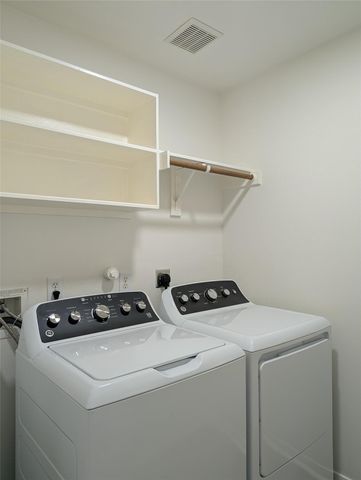 5618 Savannah Woods Lane, Rosharon, TX 77583