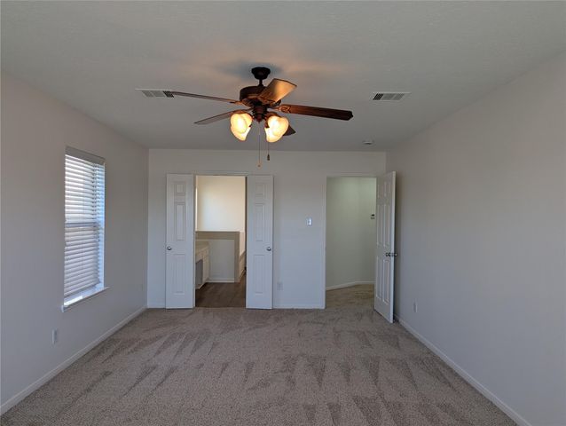 5618 Savannah Woods Lane, Rosharon, TX 77583