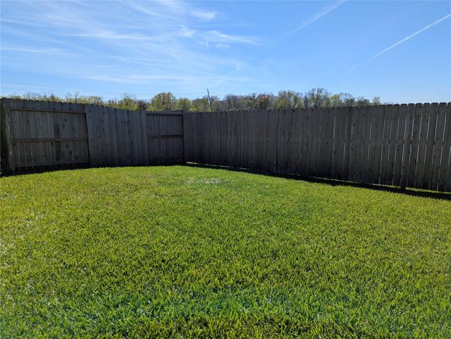 5618 Savannah Woods Lane, Rosharon, TX 77583