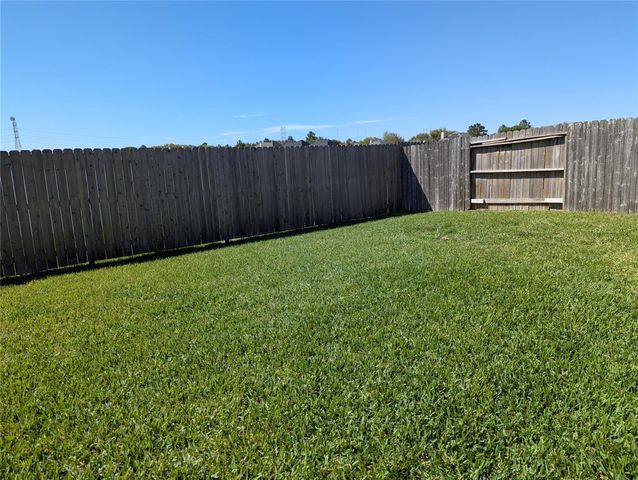 5618 Savannah Woods Lane, Rosharon, TX 77583