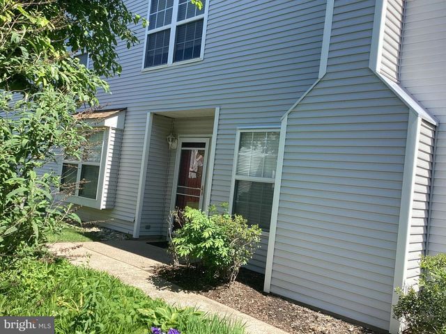 163 BIRCH HOLLOW DR, Bordentown, NJ 08505