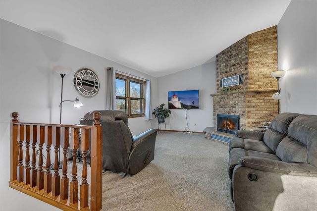 32878 Spunk Tree Circle, Avon, MN 56310