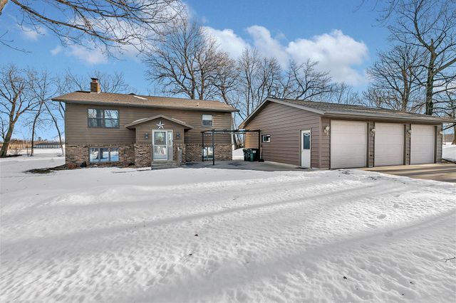 32878 Spunk Tree Circle, Avon, MN 56310