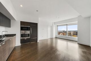 110 Stuart St 19H, Boston, MA 02116