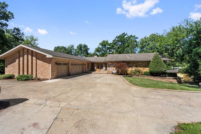 5N750 Medinah Road, Medinah, IL 60157
