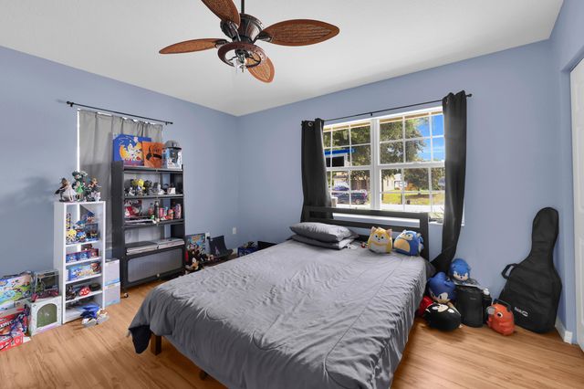 1295 12th Avenue SW, Vero Beach, FL 32962