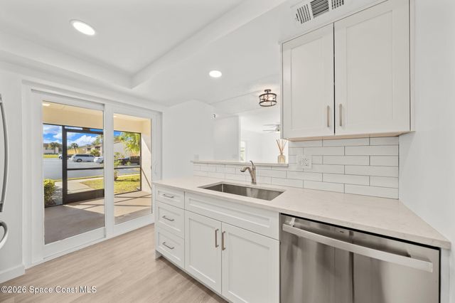 716 Ridge Club Drive, Melbourne, FL 32934