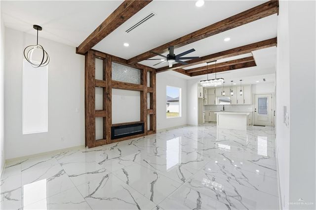 5900 N Playa Del Sol Street, Edinburg, TX 78542