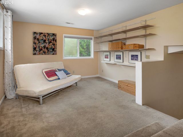624 Ne EDISON St, Hillsboro, OR 97124