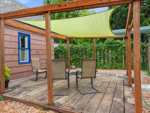 624 Ne EDISON St, Hillsboro, OR 97124